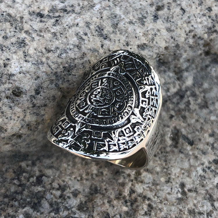 anillo calendario azteca