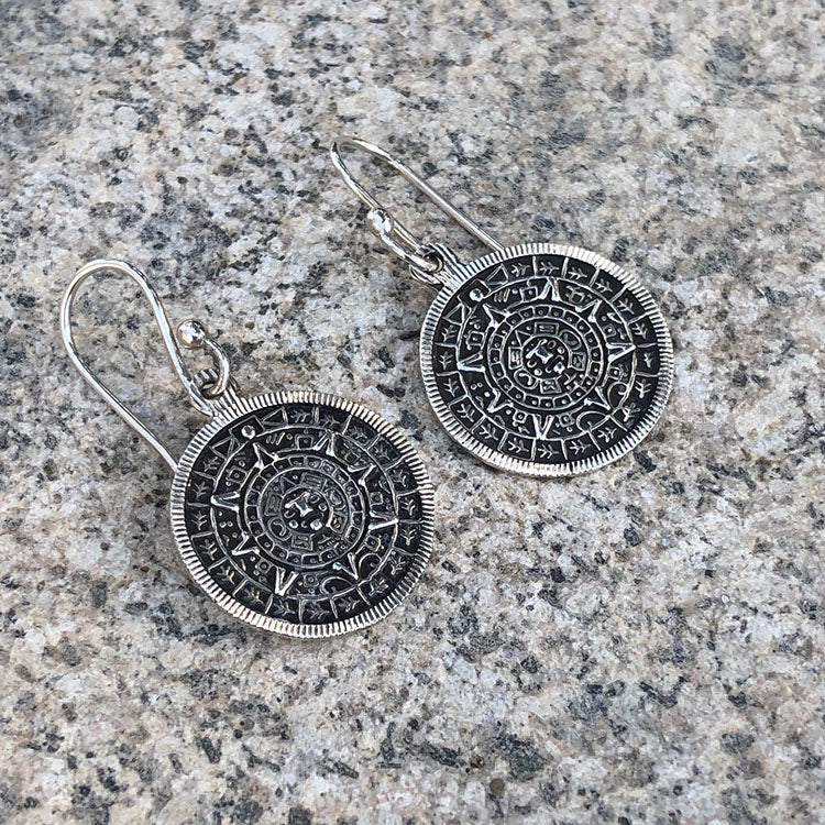 Aretes Calendario Azteca con Arillo