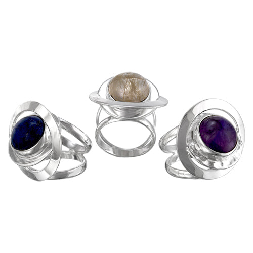 anillo de plata con piedras naturales