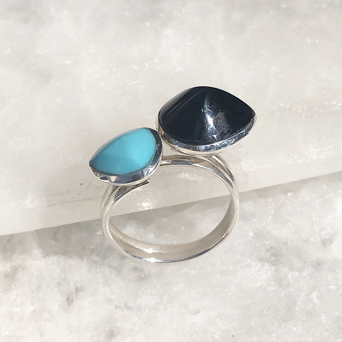 Anillo de plata con piedra