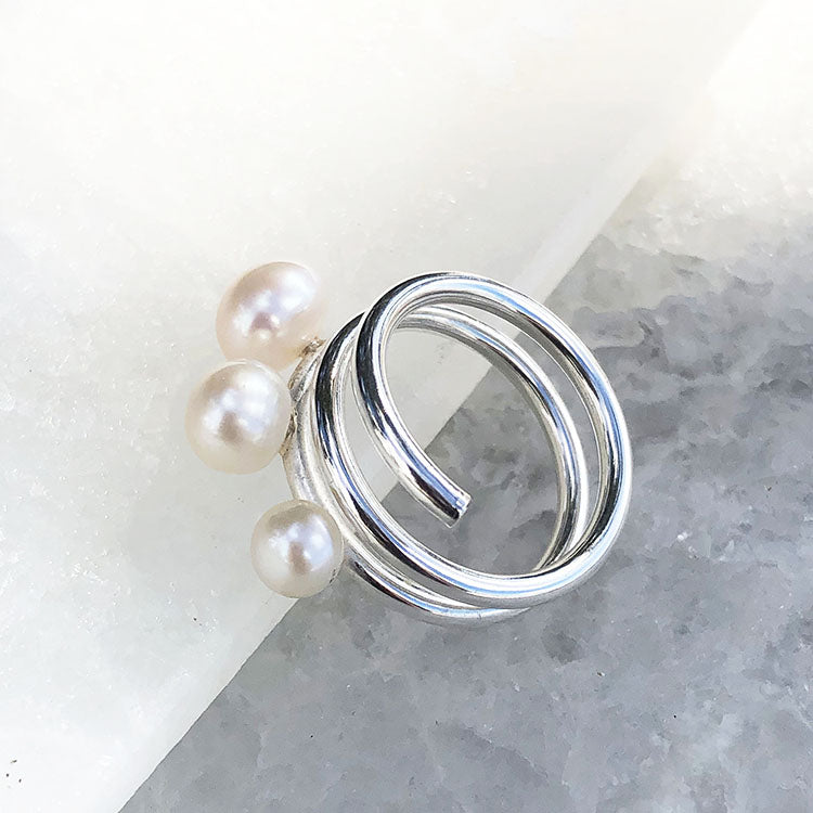 Anillos de plata con perla