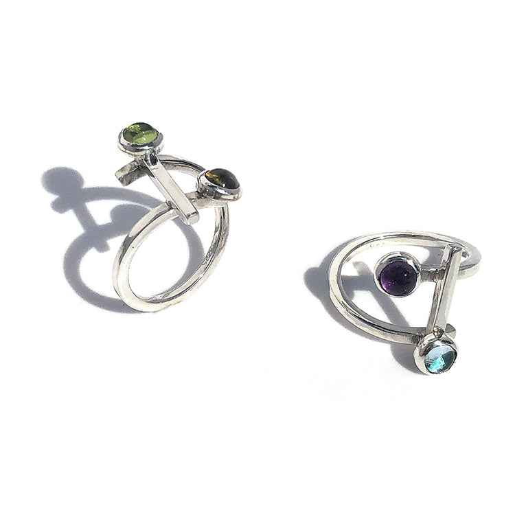 Anillo de plata con piedra