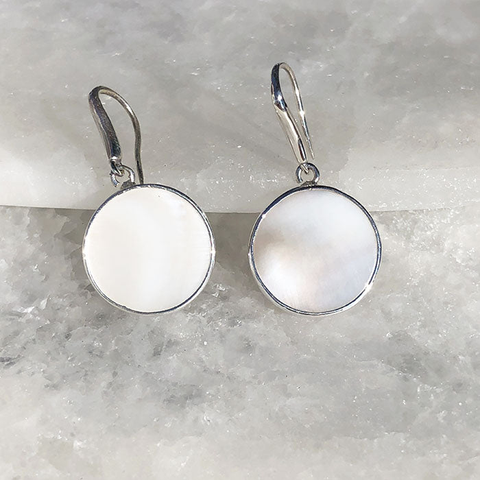 Aretes de madreperla