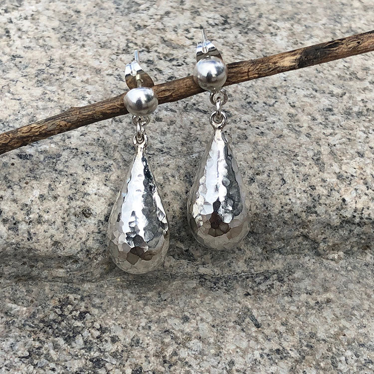 Aretes Gota Martillada