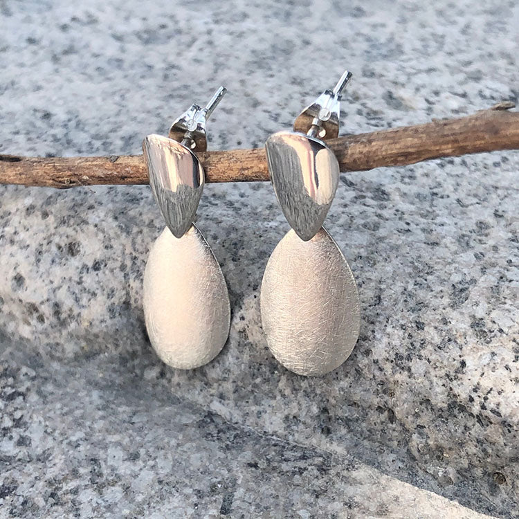 Aretes Pétalo de plata