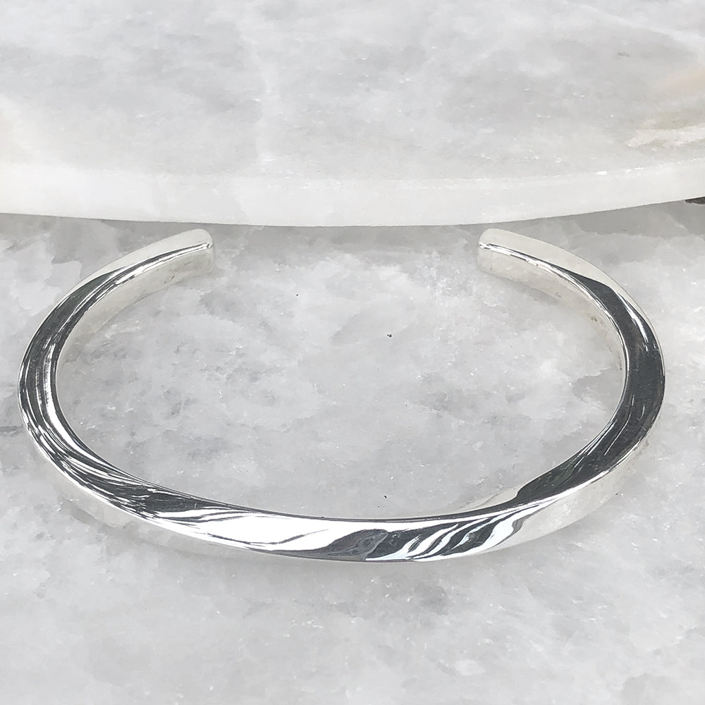 Brazalete de plata para hombre