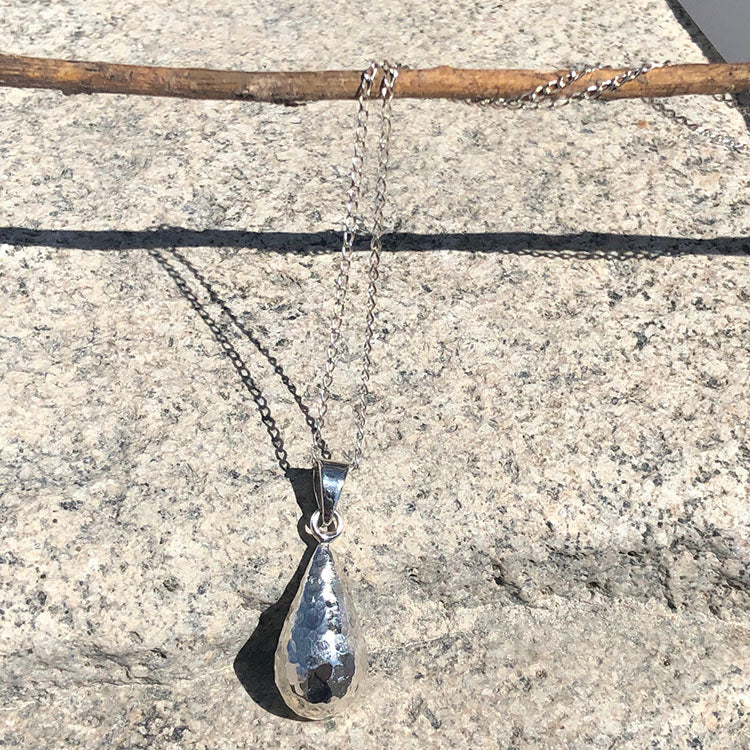 Dije Gota Martillada